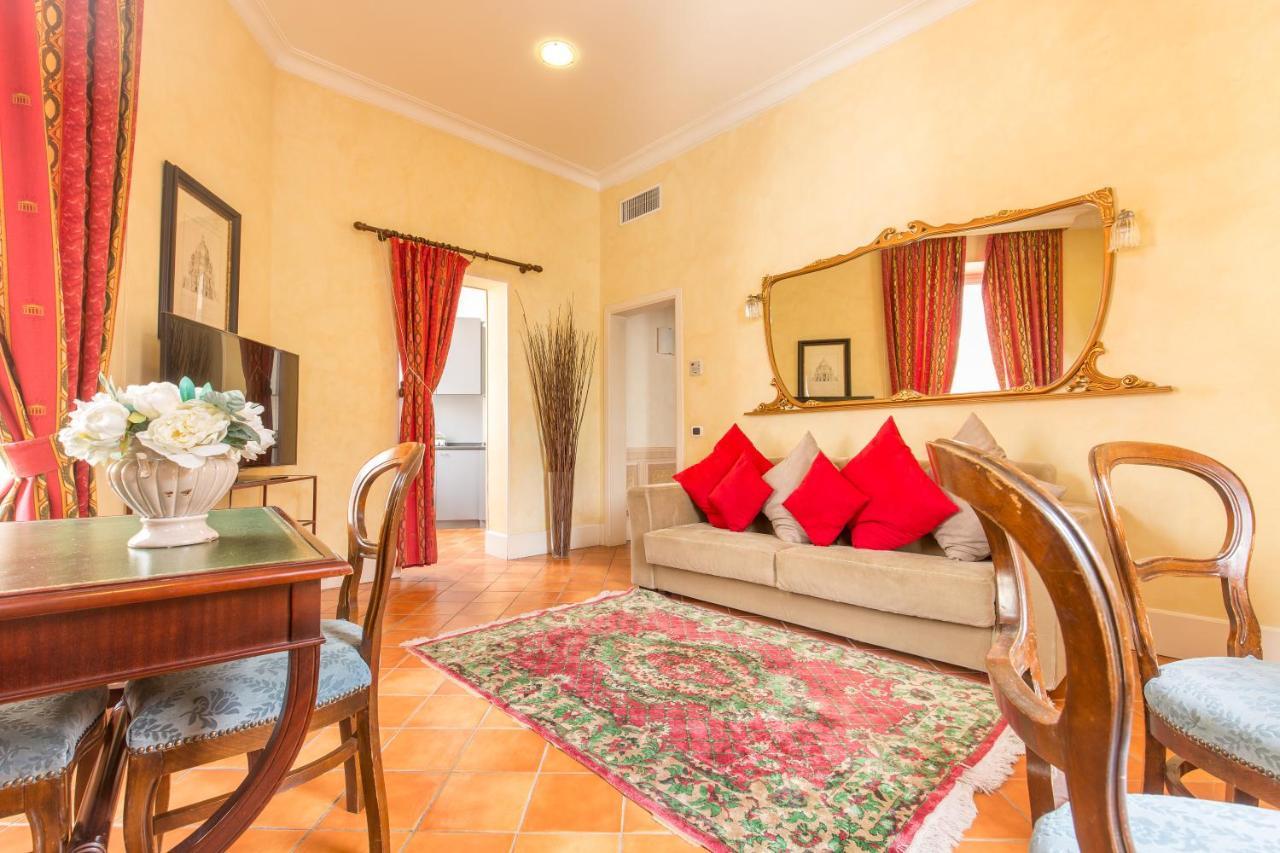 Caesar House Residenze Romane - Rome — Photos 2